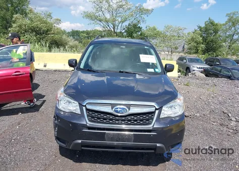 2015 Subaru Forester 2.5I Premium из США, поврежденный, VIN JF2SJADC8FH587964
